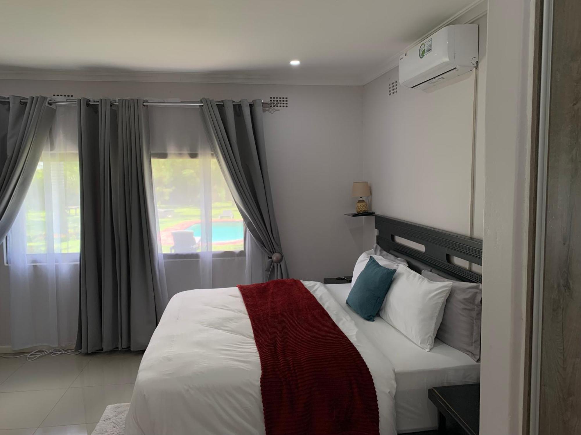 Summerfields & Gardens Lodge Kitwe Buitenkant foto