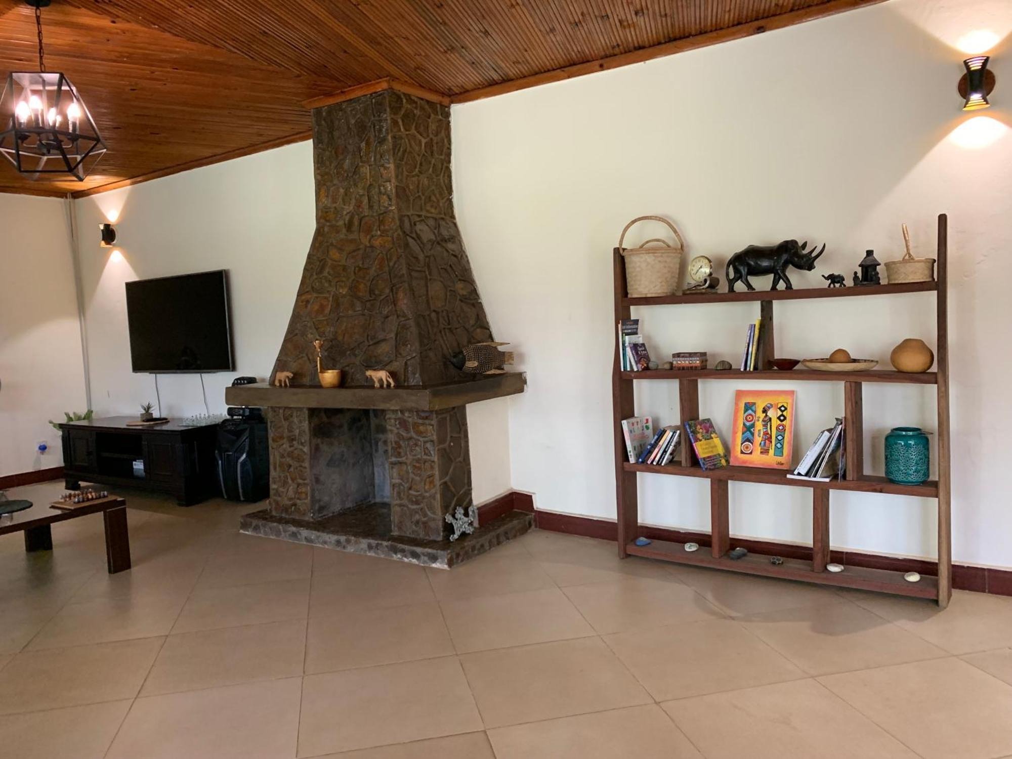 Summerfields & Gardens Lodge Kitwe Buitenkant foto