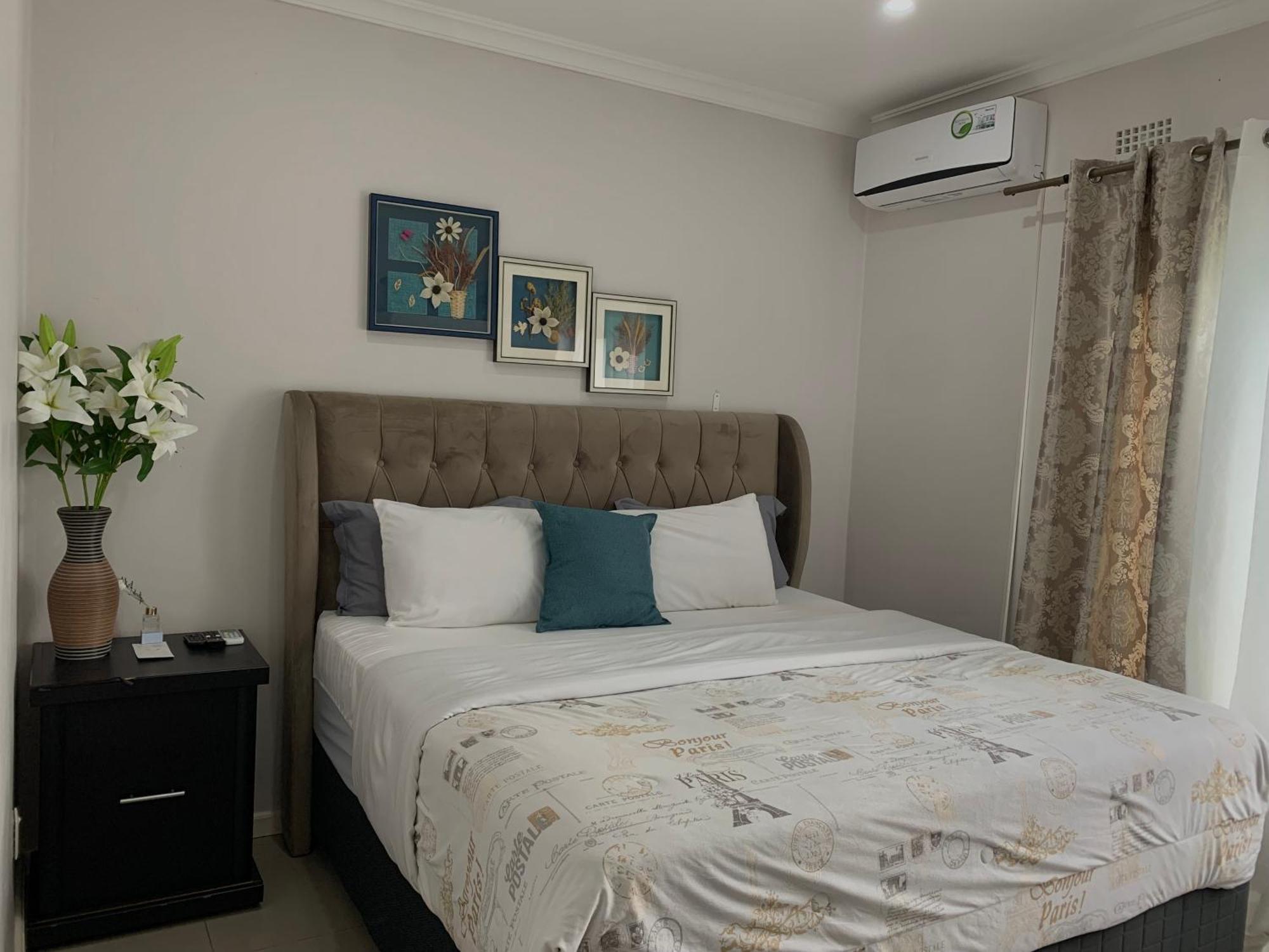 Summerfields & Gardens Lodge Kitwe Buitenkant foto