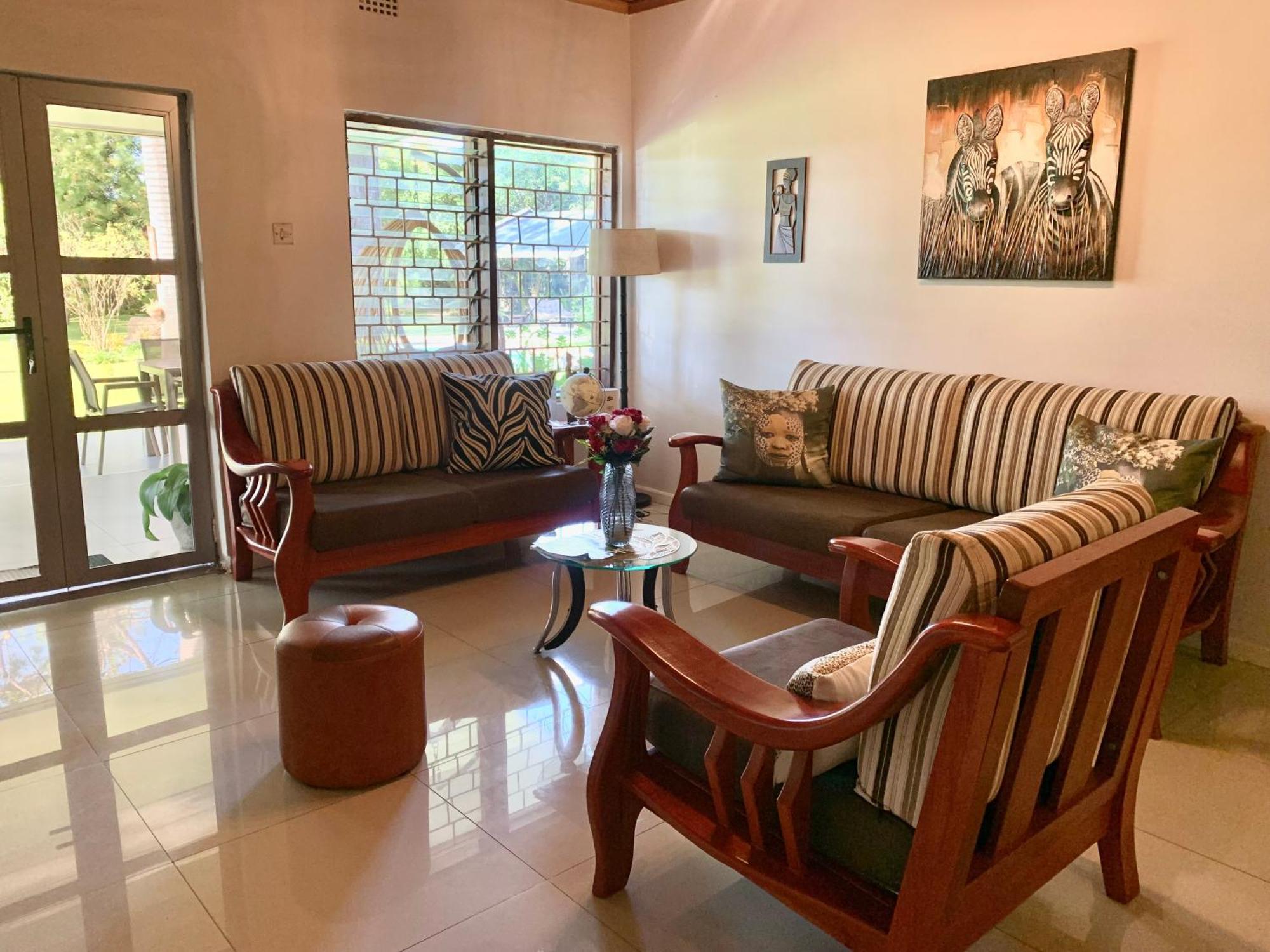 Summerfields & Gardens Lodge Kitwe Buitenkant foto